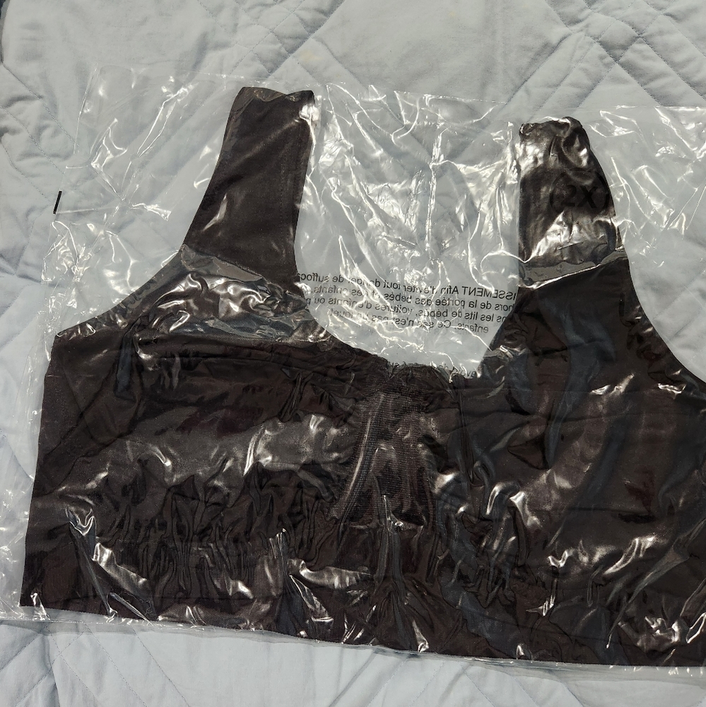 NWT Rhonda Shear Comfort Bra